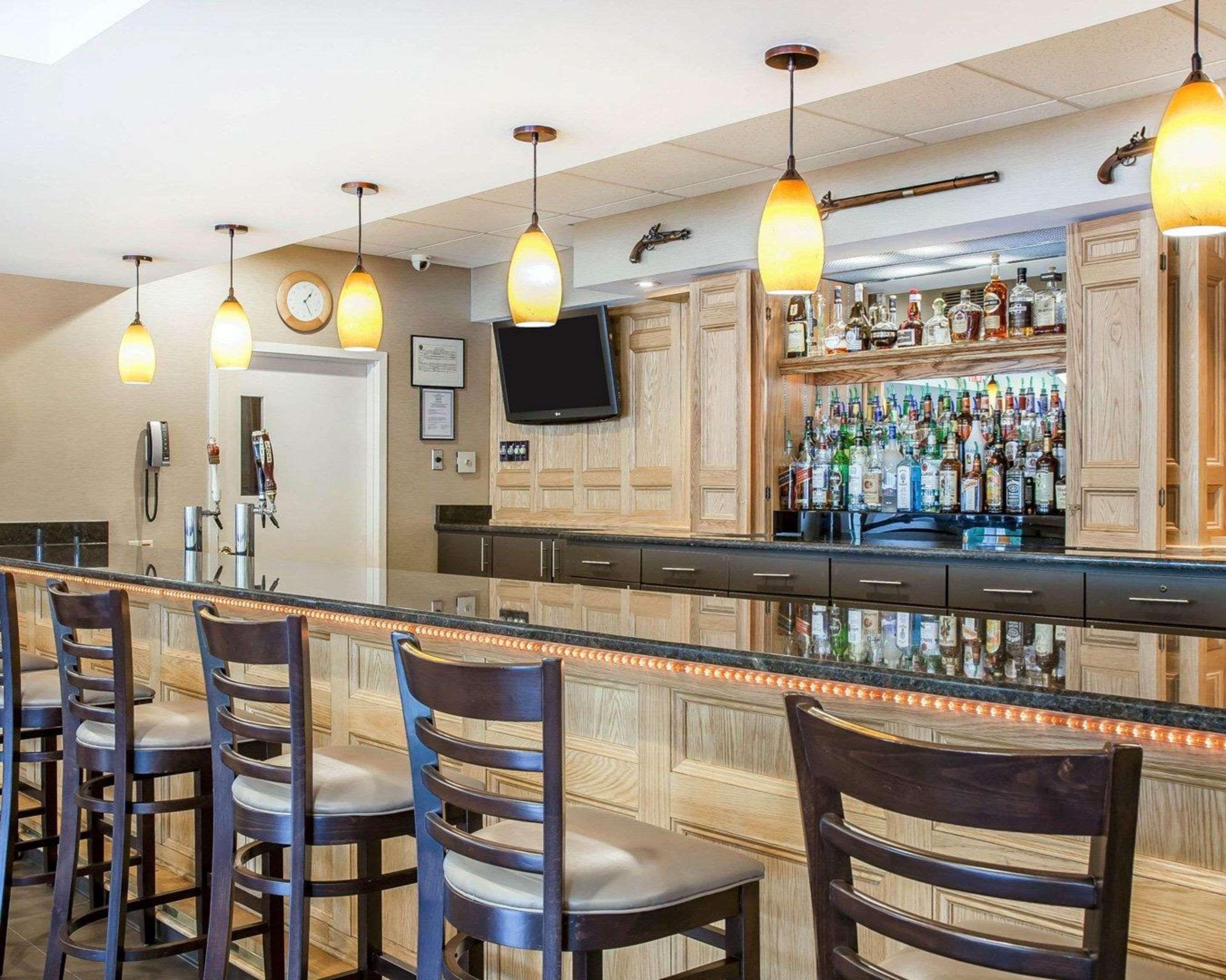 Comfort Inn & Suites Sturbridge-Brimfield المظهر الخارجي الصورة